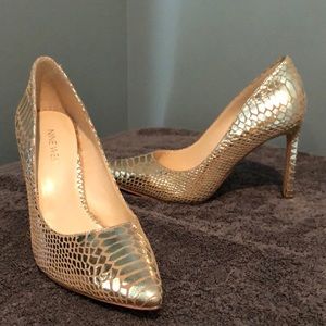 Nine West Gold Snakeskin Pumps